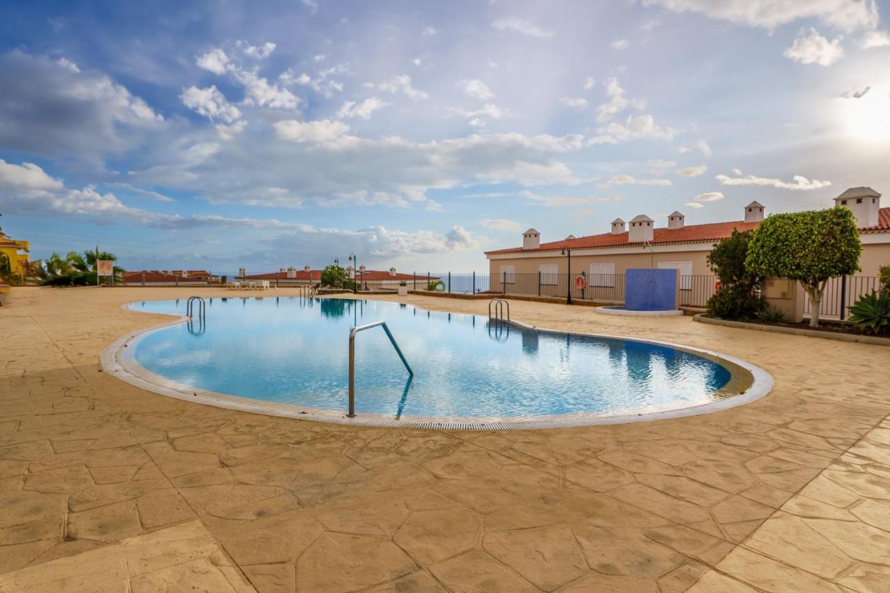 圣地亚哥港Santiago Seaview - Sun Terrace And Pool公寓 外观 照片